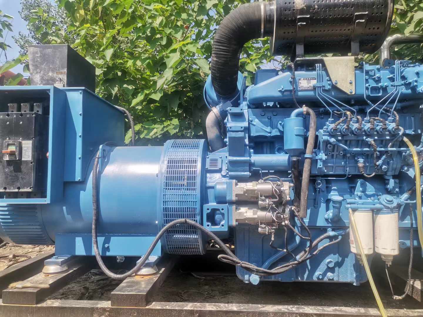 秦安详细说明降低 800kW 柴油发电机输出电流波动的方法